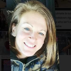 Meet your Posher, April